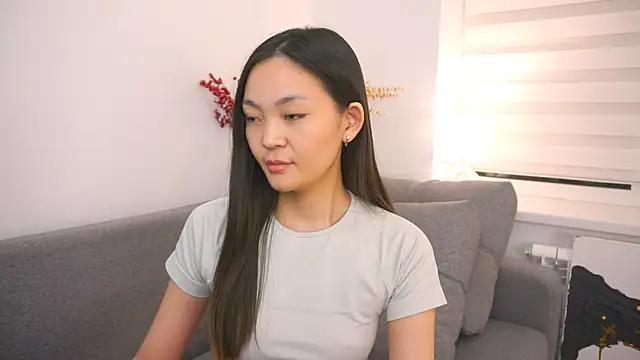 Peopleneedlove144 online show from March 12, 2:56 pm