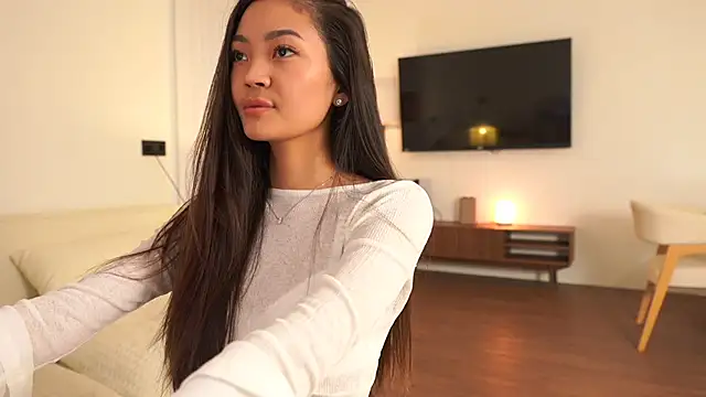 Peopleneedlove144 online show from September 26, 2:21 pm