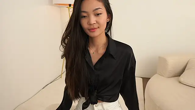 Peopleneedlove144 online show from November 1, 2:08 pm