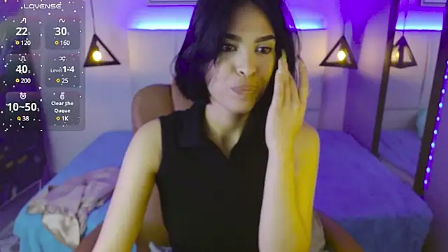 Snapshot of AlessiaVal_ chatting on January 24, 12:31 pm AlessiaVal online show from January 24, 12:31 pm