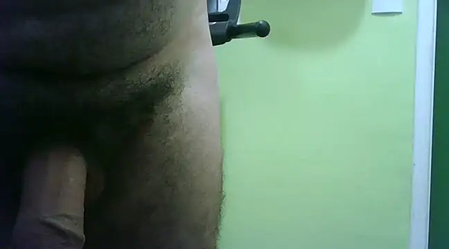 loganwolverine02 online show from January 8, 3:28 pm