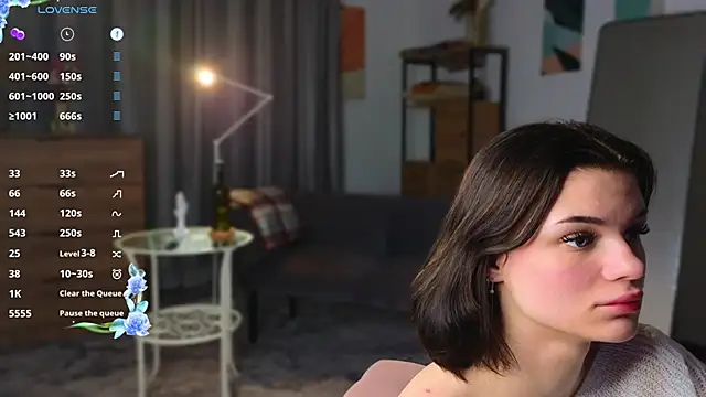 Snapshot of MimiLoll chatting on February 27, 7:04 pm MimiLoll online show from February 27, 7:04 pm