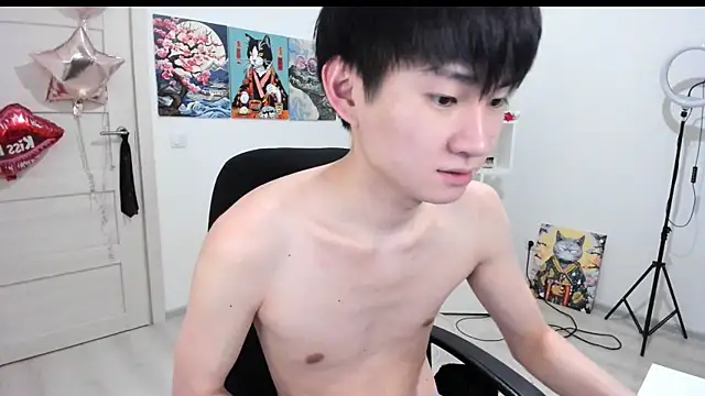 Snapshot of Miram_Yu chatting on March 22, 12:36 am Miram Yu online show from March 22, 12:36 am