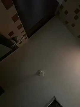 Snapshot of HannaRhodes chatting on January 19, 12:31 pm HannaRhodes online show from January 19, 12:31 pm