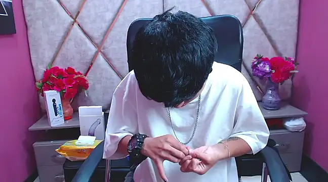 Im Mathias online show from February 7, 4:59 am