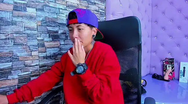 Im Mathias online show from February 26, 2:15 am