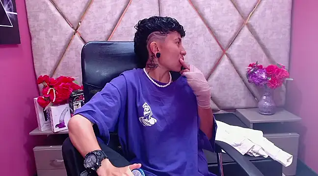 Im Mathias online show from March 12, 3:57 am