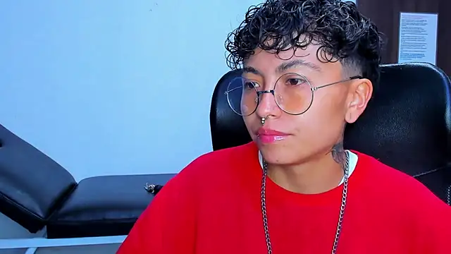 Im Mathias online show from February 15, 3:03 am