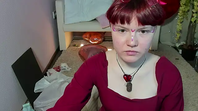 Snapshot of DreamyLuna chatting on February 14, 8:37 pm DreamyLuna online show from February 14, 8:37 pm