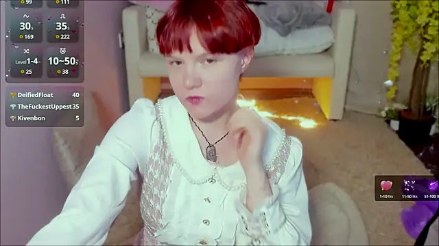 Snapshot of DreamyLuna chatting on March 13, 12:16 am DreamyLuna online show from March 13, 12:16 am