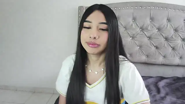 Nesuko kamado  online show from September 9, 3:00 pm