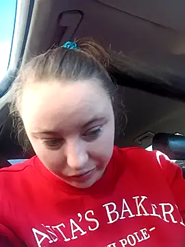 Snapshot of Princessa99 chatting on October 31, 8:48 am Princessa99 online show from October 31, 8:48 am