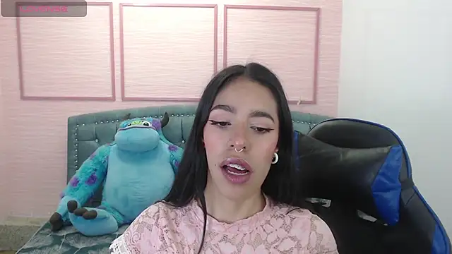 Snapshot of stephania_t chatting on January 27, 10:38 am stephania t online show from January 27, 10:38 am