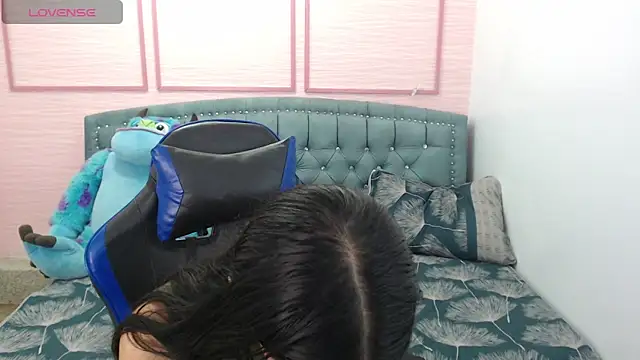 Snapshot of stephania_t chatting on January 28, 10:34 am stephania t online show from January 28, 10:34 am