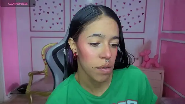 stephania t online show from February 9, 12:31 pm