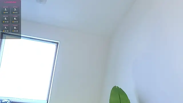 violetviolator online show from March 1, 8:45 am