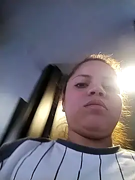 Snapshot of Elaa_euphoria chatting on December 8, 2:19 pm Elaa euphoria online show from December 8, 2:19 pm