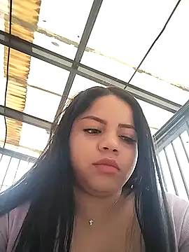 Snapshot of Elaa_euphoria chatting on December 18, 6:35 pm Elaa euphoria online show from December 18, 6:35 pm