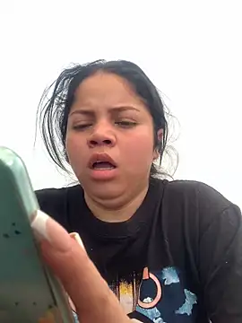 Snapshot of Elaa_euphoria chatting on December 26, 6:43 pm Elaa euphoria online show from December 26, 6:43 pm