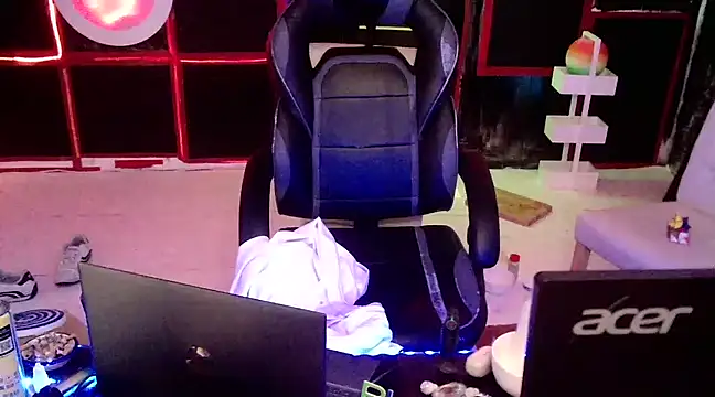 unclestefansdick online show from December 27, 5:52 am