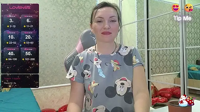 Snapshot of -DIVORA- chatting on February 19, 10:11 am -DIVORA- online show from February 19, 10:11 am