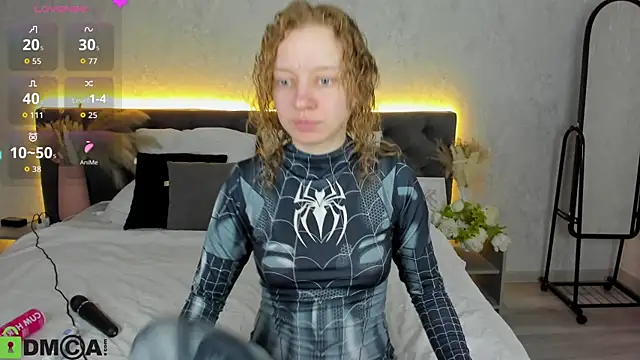 Michelle Blond online show from February 27, 9:09 am