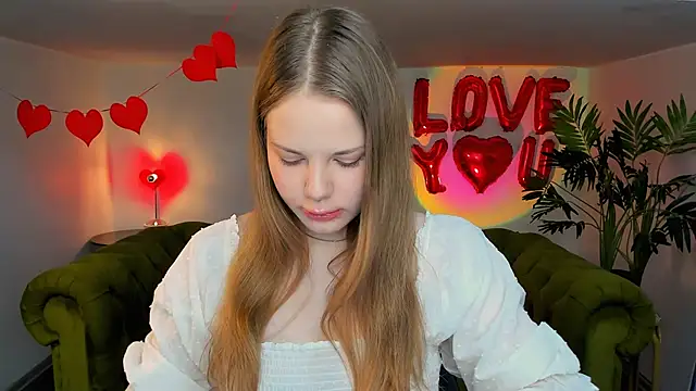 holy kitty online show from March 11, 6:10 am