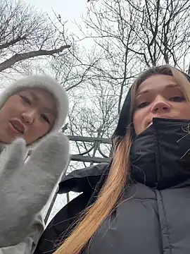 KitteCat online show from December 15, 9:02 am