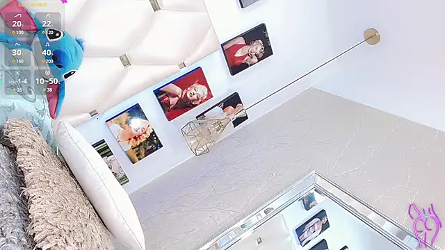 Niccolls Princess online show from February 28, 11:12 pm