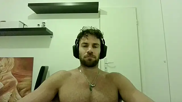 alpha-hunk online show from September 20, 7:04 pm