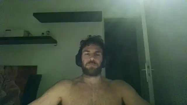 alpha-hunk online show from October 4, 7:01 pm