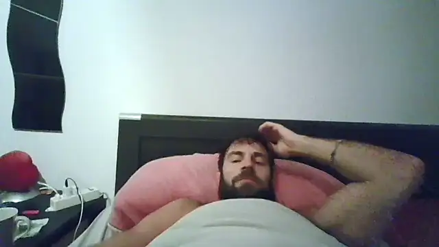 alpha-hunk online show from October 26, 9:21 pm