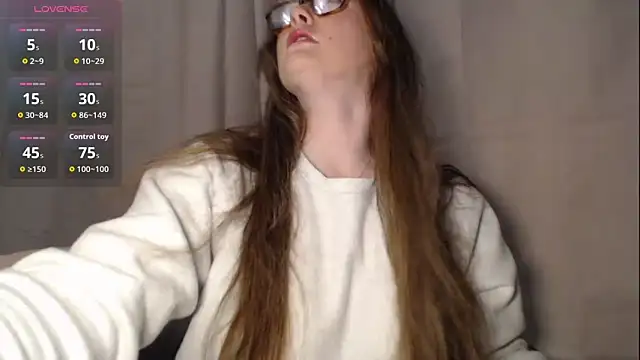 BustyBonnieUK online show from January 6, 10:56 pm