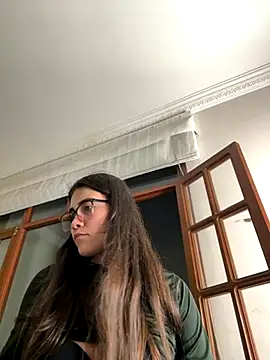 aurora divine online show from October 23, 11:03 pm