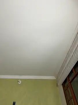 aurora divine online show from November 19, 11:05 pm