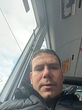 Snapshot of GotItGoin chatting on October 8, 3:09 pm GotItGoin online show from October 8, 3:09 pm