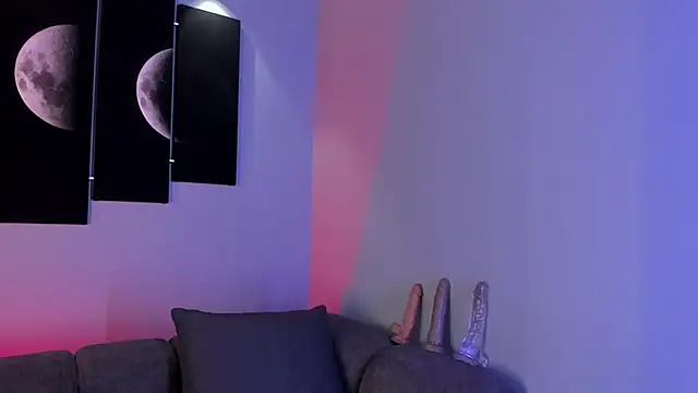 maddy walker online show from February 7, 7:27 pm