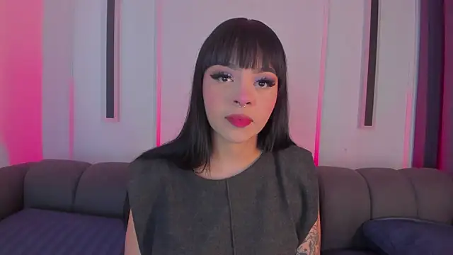 maddy walker online show from September 21, 7:37 pm