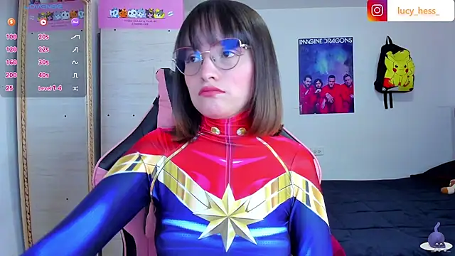 Lucyy-hess online show from October 28, 5:15 pm