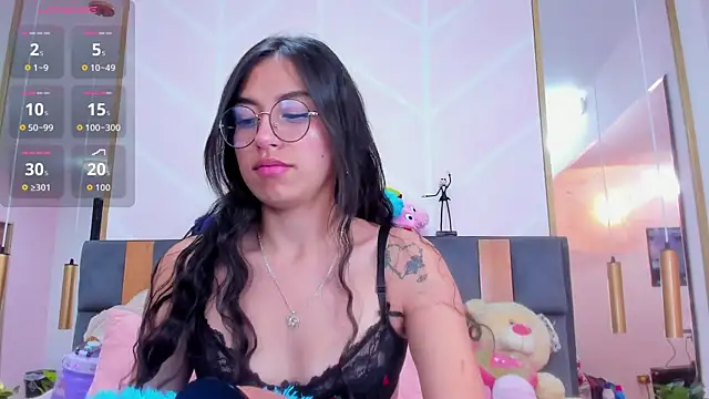 MadyJackson online show from November 5, 11:32 am