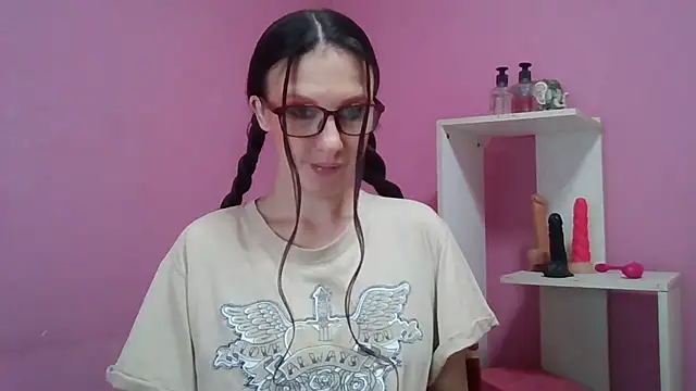 LolaBoobs online show from February 1, 6:34 am