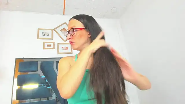 LolaBoobs online show from July 13, 1:14 pm