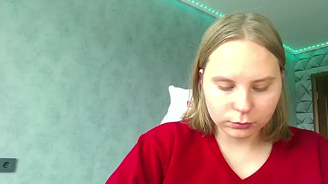 Thalia  Star online show from February 7, 7:40 am