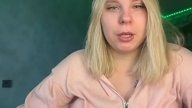 Thalia  Star online show from December 3, 9:51 am