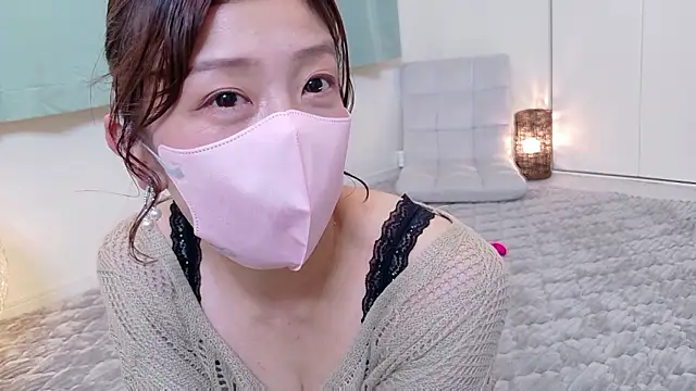 Risa 06 online show from June 6, 1:49 pm