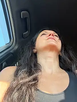 Snapshot of -OLYA- chatting on October 17, 10:18 am -OLYA- online show from October 17, 10:18 am