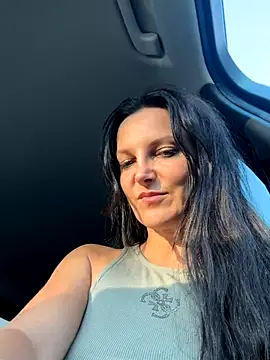 Snapshot of -OLYA- chatting on November 7, 2:06 pm -OLYA- online show from November 7, 2:06 pm