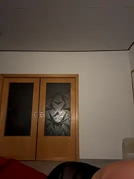 Snapshot of -OLYA- chatting on November 15, 1:47 am -OLYA- online show from November 15, 1:47 am