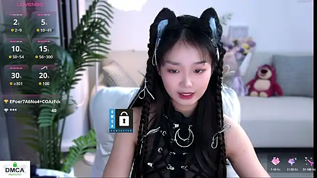 Snapshot of Sheep-1 chatting on December 6, 12:38 pm Sheep-1 online show from December 6, 12:38 pm