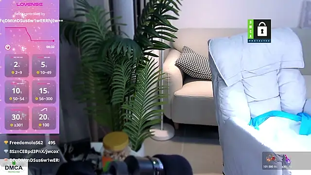 Snapshot of Sheep-1 chatting on December 14, 3:47 pm Sheep-1 online show from December 14, 3:47 pm